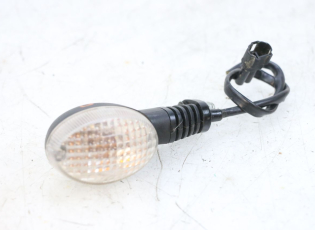 CLIGNOTANT AVANT DROIT