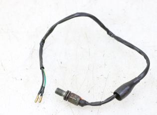 CONTACTEUR FEU STOP ARRIERE