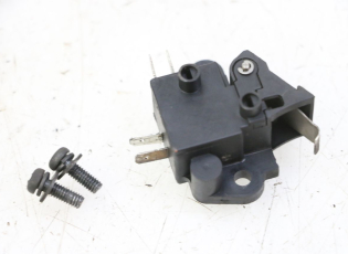 CONTACTEUR FEU STOP GAUCHE