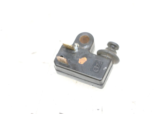 CONTACTEUR FEU STOP GAUCHE