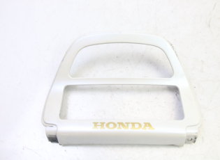 ENTOURAGE FEU ARRIERE