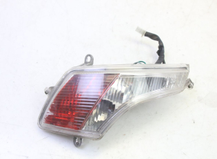FEU ARRIERE DROIT