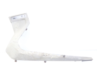 FLANC LATERAL AVANT GAUCHE