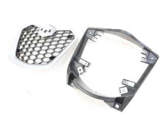 GRILLE RADIATEUR