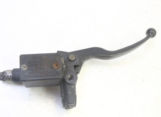 MAITRE CYLINDRE AVANT