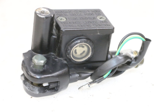 MAITRE CYLINDRE AVANT