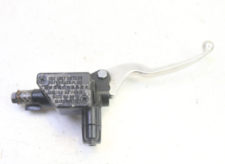 MAITRE CYLINDRE AVANT