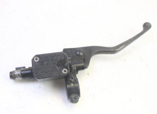 MAITRE CYLINDRE AVANT