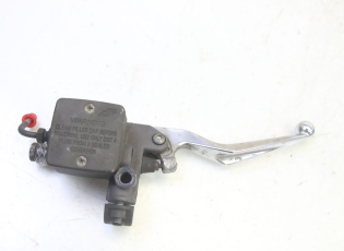 MAITRE CYLINDRE AVANT