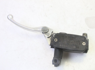MAITRE CYLINDRE FREIN ARRIERE