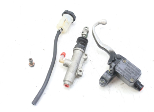 MAITRE CYLINDRE FREIN ARRIERE