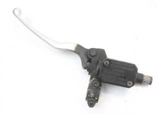 MAITRE CYLINDRE FREIN ARRIERE