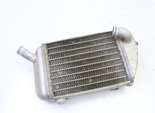 RADIATEUR DROIT