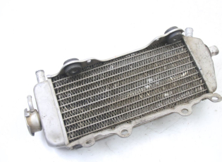 RADIATEUR DROIT