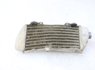 RADIATEUR GAUCHE