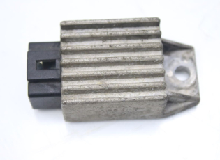 REGULATEUR CHARGE