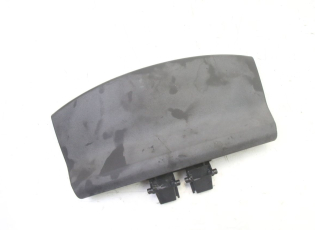 TRAPPE DE VISITE AVANT