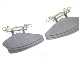 TRAPPE DE VISITE AVANT