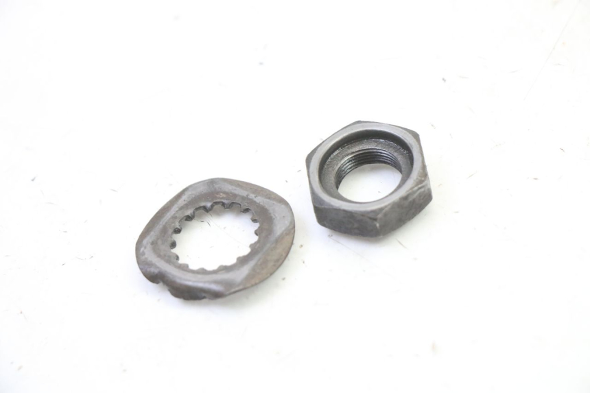 photo de ÉCROU PIGNON SORTIE BOÎTE VITESSES YAMAHA YZ 85 (2002 - 2018)