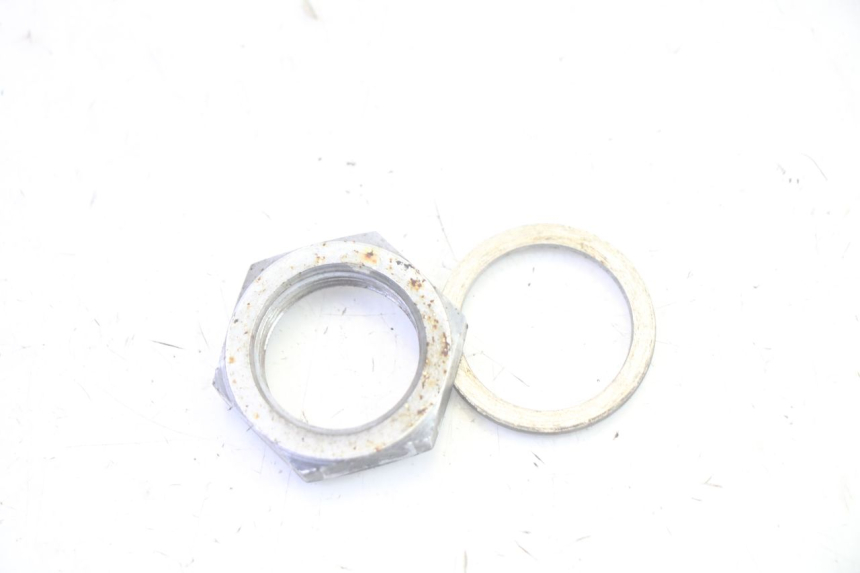 photo de ÉCROU TÉ FOURCHE SUZUKI DL V STROM 1000 (2002 - 2007) - Détail de la pièce