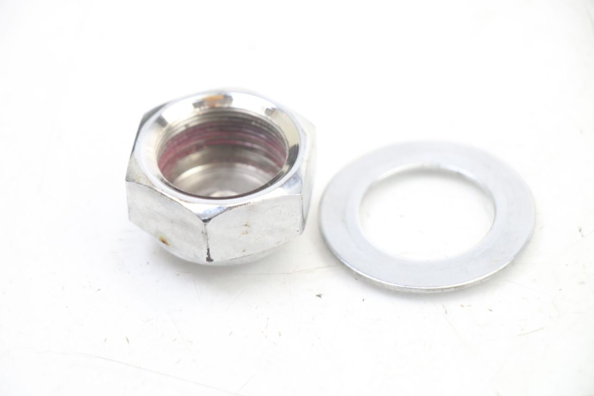 photo de ÉCROU TÉ FOURCHE KYMCO STRYKER OFF ROAD 125 (1999 - 2005)