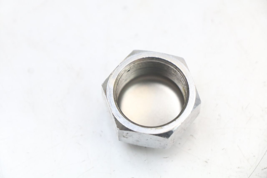 photo de ÉCROU TÉ FOURCHE YAMAHA XJS DIVERSION 600 (1997 - 1999)