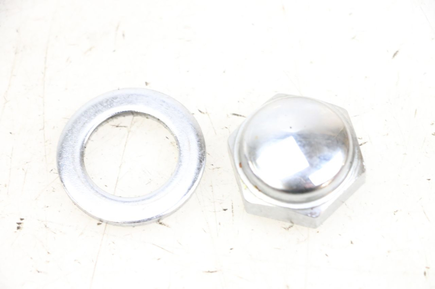 photo de ÉCROU TÉ FOURCHE KAWASAKI ZR 7 750 (1999 - 2001) - Vue principale