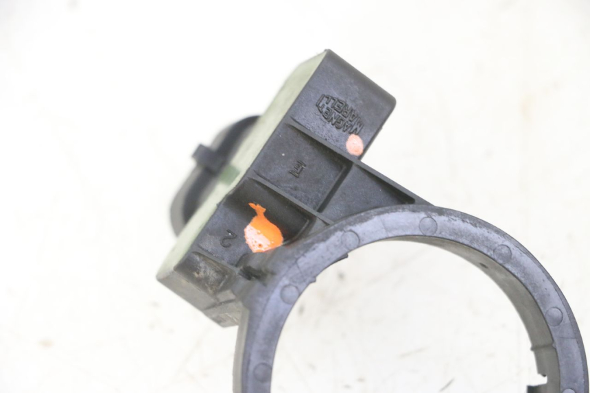 photo de ANTENNE TRANSPONDEUR PIAGGIO MP3 LT 300 (2010 - 2016)
