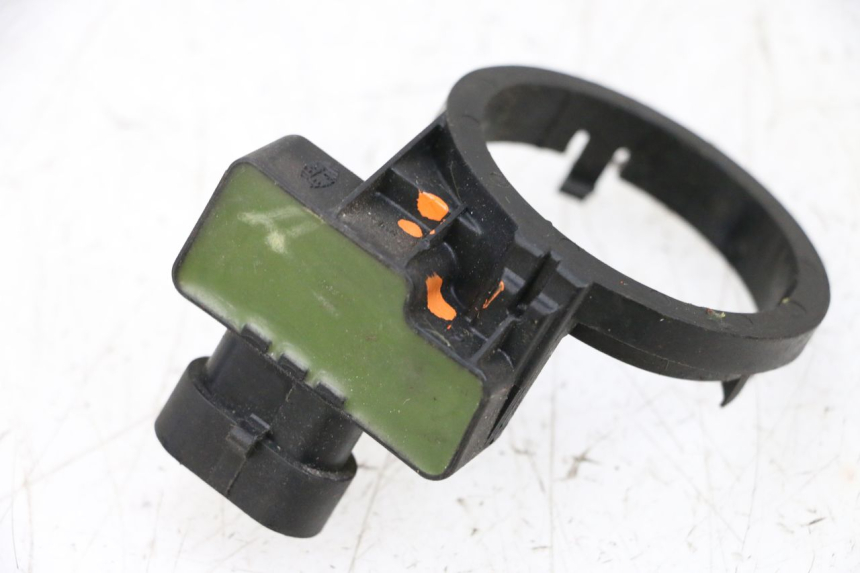 photo de ANTENNE TRANSPONDEUR PIAGGIO MP3 LT 400 (2007 - 2012) - Vue principale