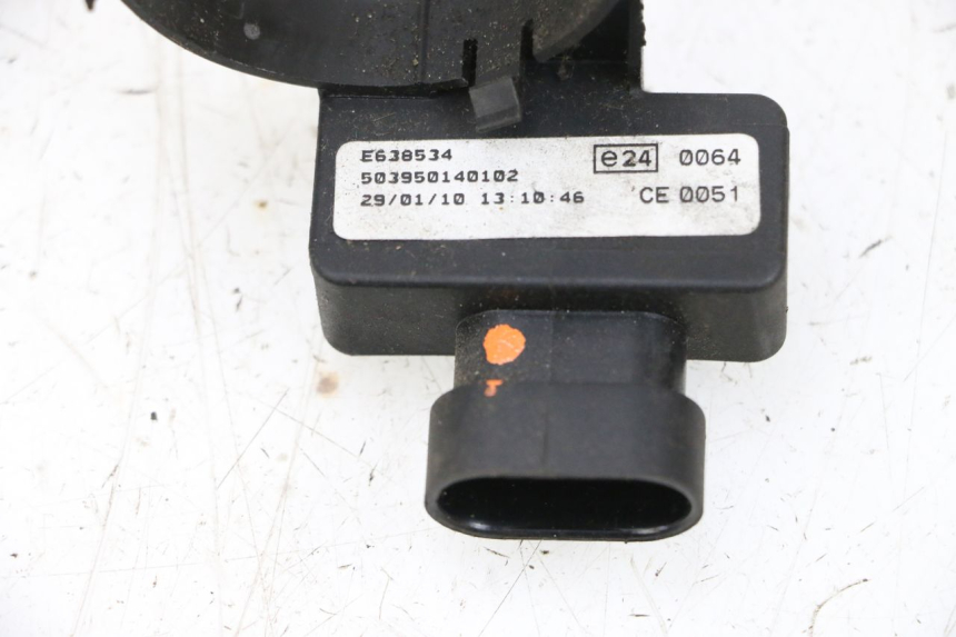 photo de ANTENNE TRANSPONDEUR PIAGGIO MP3 LT 400 (2007 - 2012) - Détail de la pièce