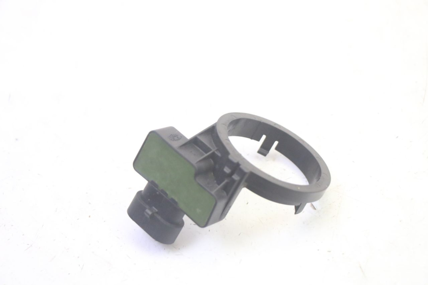 photo de ANTENNE TRANSPONDEUR PIAGGIO MP3 RL 250 (2007 - 2010) - Zoom état d’usage