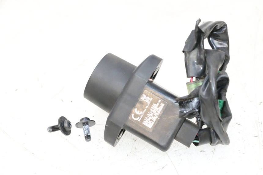 photo de ANTENNE TRANSPONDEUR YAMAHA XJ6 600 (2008 - 2016) - Marquages et références