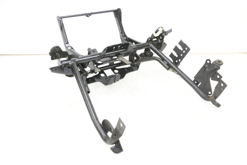 photo de ARAIGNEE FACE AVANT SUZUKI BURGMAN 650 (2013 - 2020)