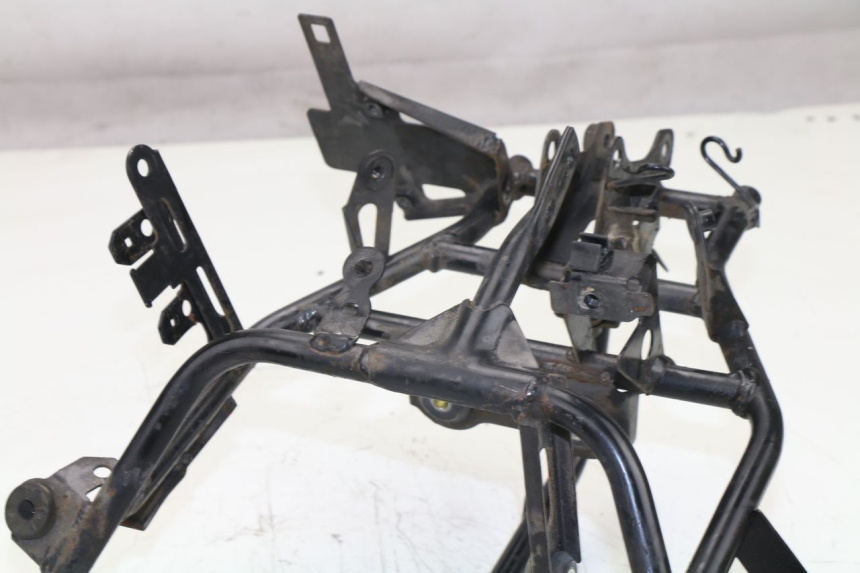 photo de ARAIGNEE FACE AVANT HONDA FES S-WING SWING ABS 125 (2007 - 2015)