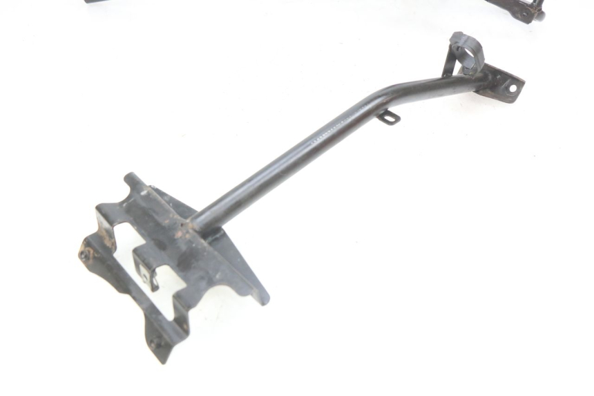 photo de ARAIGNEE FACE AVANT PIAGGIO MP3 LT 300 (2010 - 2016)