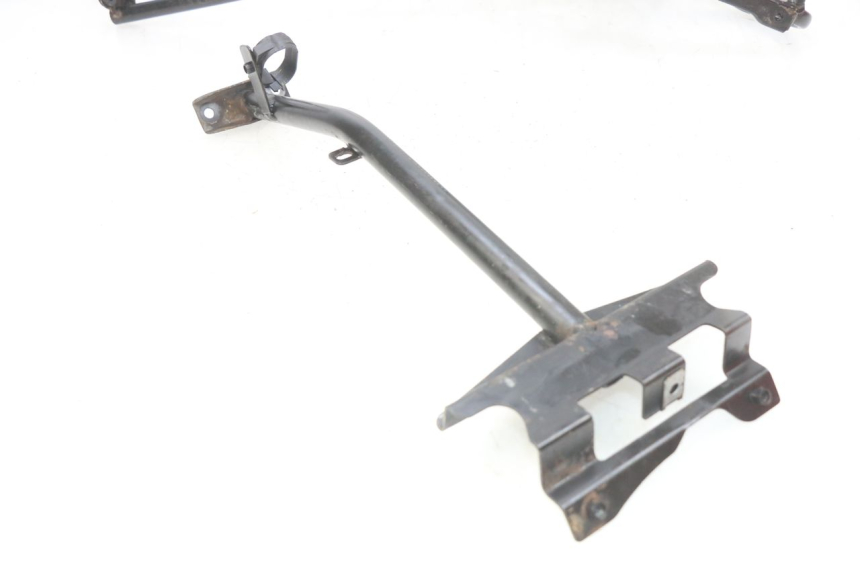 photo de ARAIGNEE FACE AVANT PIAGGIO MP3 LT 300 (2010 - 2016)