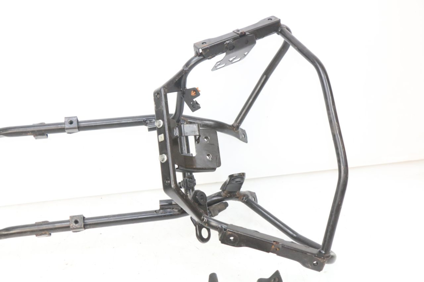 photo de ARAIGNEE FACE AVANT PIAGGIO MP3 LT 300 (2010 - 2016)