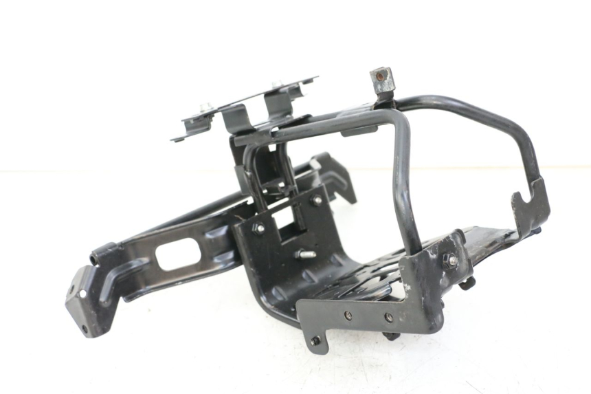 photo de ARAIGNEE FACE AVANT PEUGEOT SATELIS 125 (2013 - 2018)