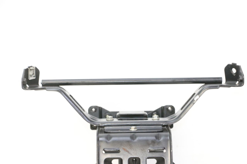 photo de ARAIGNEE FACE AVANT PEUGEOT SATELIS 125 (2013 - 2018)