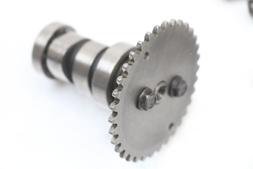 photo de ARBRE A CAMES PEUGEOT KISBEE 4T 50 (2010 - 2017)