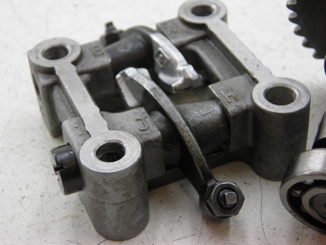 photo de ARBRE A CAMES ROADSIGN WALLABY 50 (2009 - 2014) - Autre angle de vue