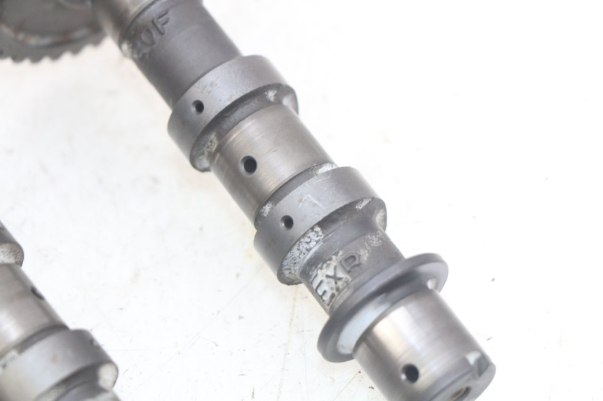 photo de ARBRE A CAMES SUZUKI SV N 650 (1999 - 2002)