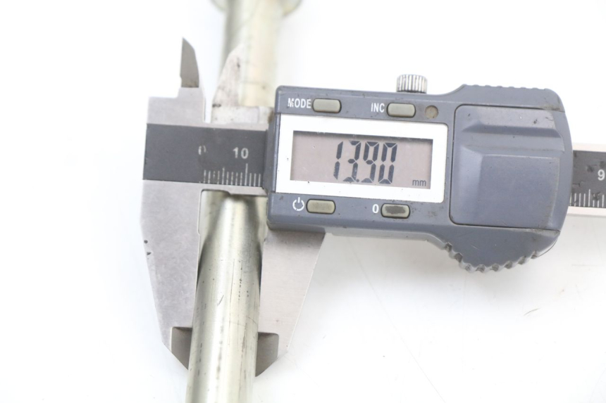 photo de AXE BRAS OSCILLANT SHERCO CITY CORP 125 (2003 - 2007)
