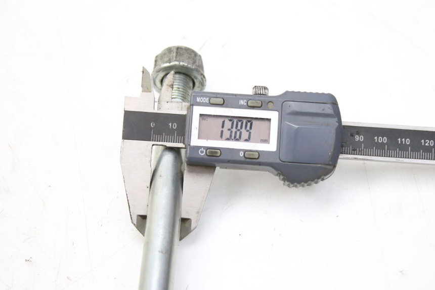 photo de AXE BRAS OSCILLANT SYM HUSKY 125 (1999 - 2005)