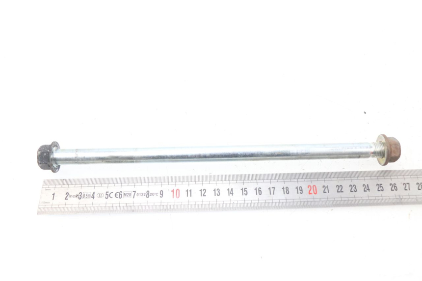 photo de AXE BRAS OSCILLANT YAMAHA SR 125 (1982 - 2003)