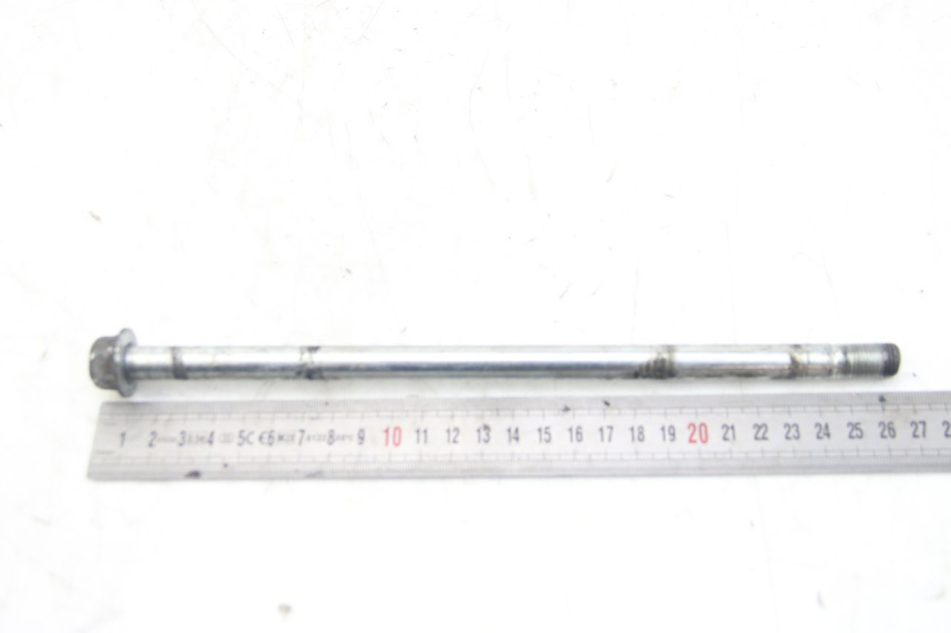 photo de AXE BRAS OSCILLANT YAMAHA SR 125 (1982 - 2003)