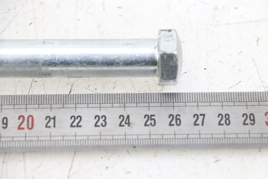 photo de AXE BRAS OSCILLANT YAMAHA TDR DELTABOX 125 (1993 - 2003)