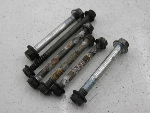 photo de AXE MOTEUR YAMAHA YBR CUSTOM 125 (2008 - 2010) - Vue principale