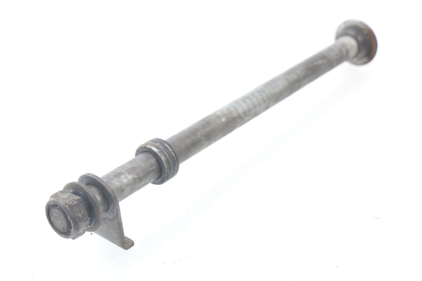 photo de AXE ROUE ARRIERE HONDA CBF 500 (2004 - 2007)