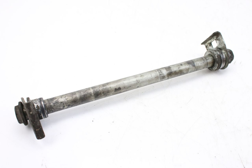 photo de AXE ROUE ARRIERE SUZUKI GSF S BANDIT 600 (2000 - 2004)